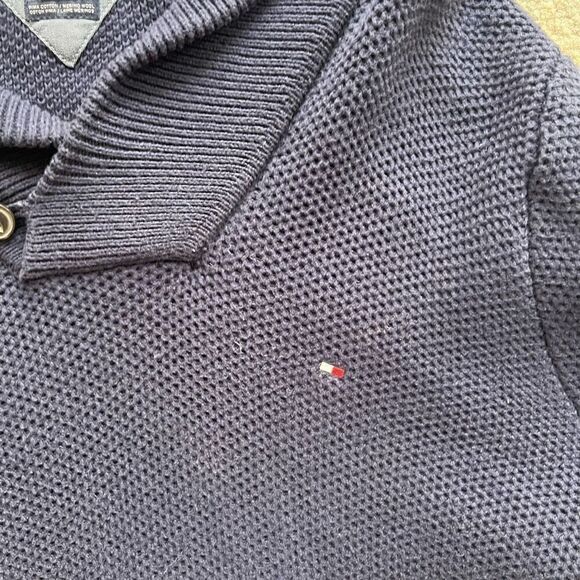 Men’s Navy Tommy Hilfiger Sweater - Picture 3 of 4